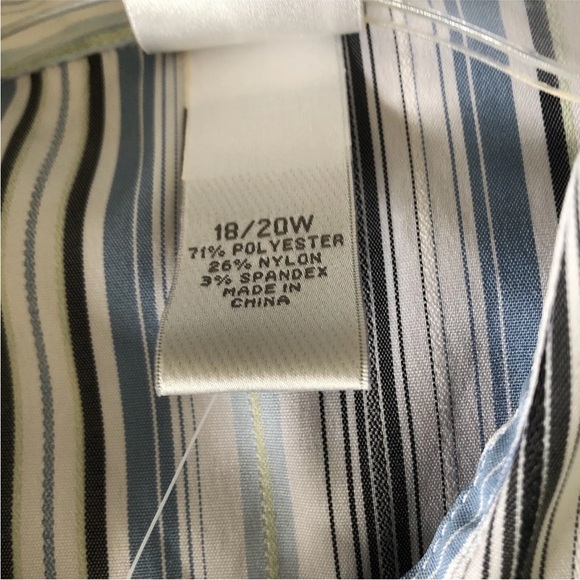 Fashion Bug 3/4 Sleeves Button Down Blouse - Picture 9 of 9